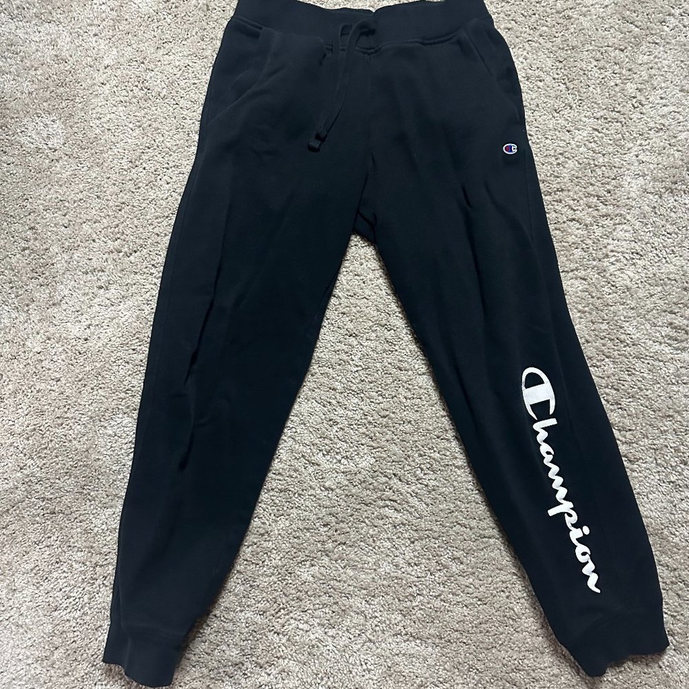 🖤🖤 Black Champion Sweatpants Size Large (Boys) 🖤🖤